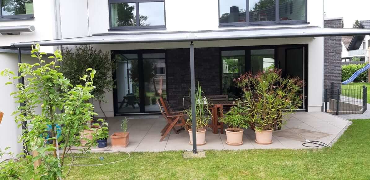 26e59d00-3009-4eed-99e8-defd342a3a02-1