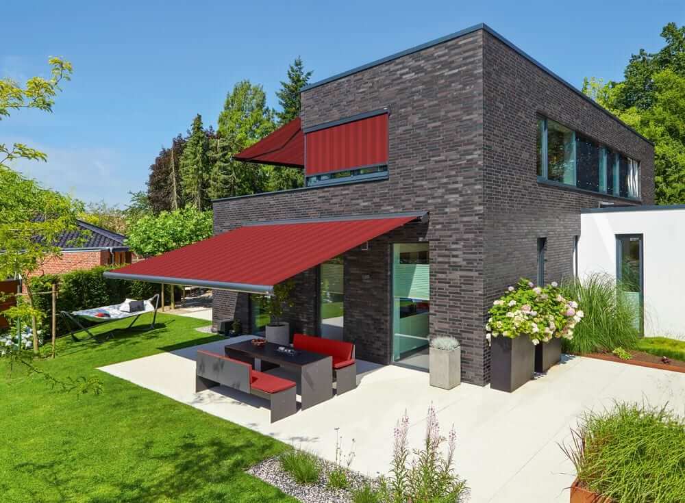 Markilux Kassettenmarkise in rot von Sonne Rundum in Hamburg