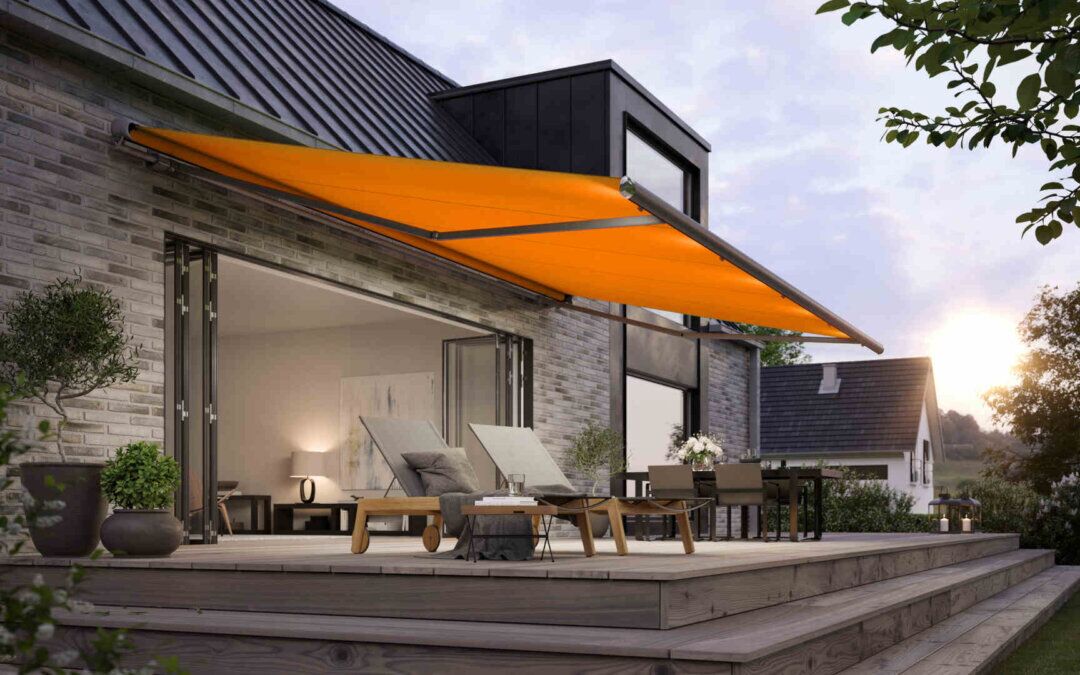 Halbkassettenmarkise 1600 oranges Tuch von Sonne Rundum in Hamburg