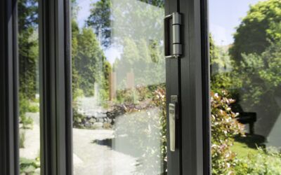 Ratgeber: Streifenfreie Durchsicht – Glashaus, Wintergarten und Co. sauber halten